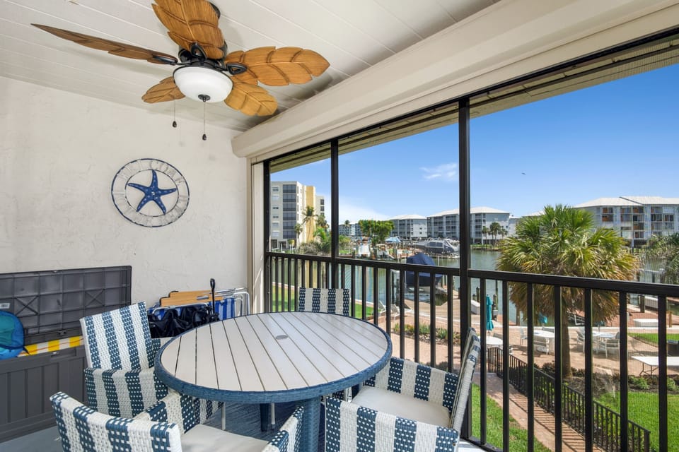Balcony that overlooks bay