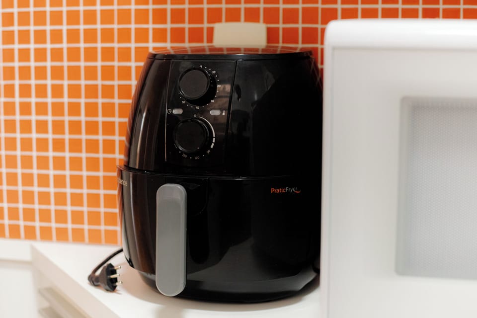 Apartment | Private kitchen | Fridge, microwave, stovetop, cookware/dishes/utensils