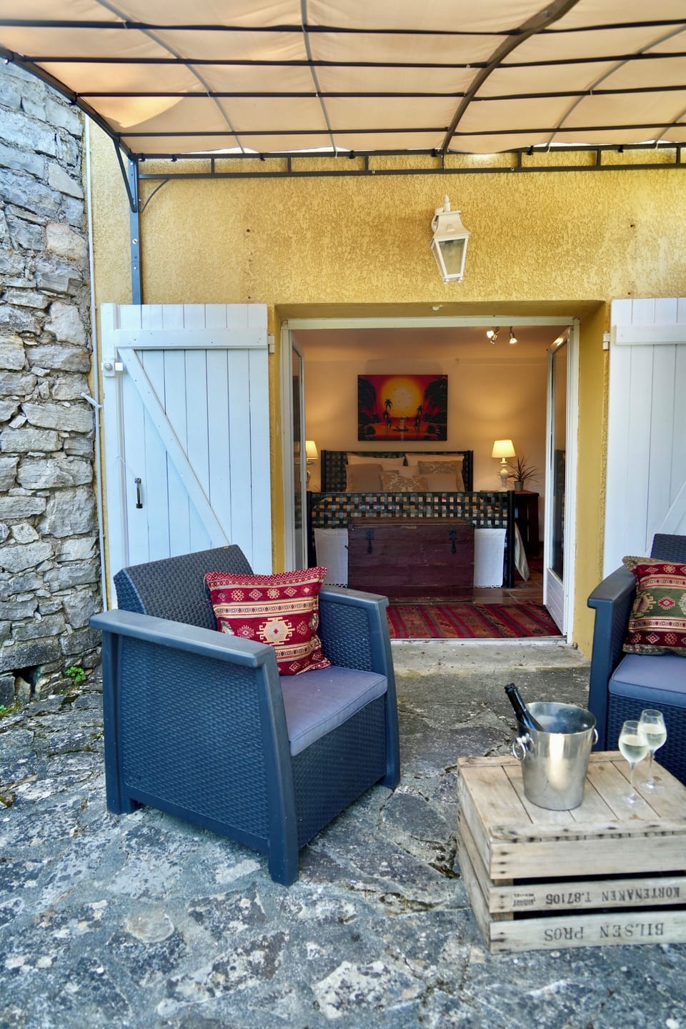 Terrace/patio