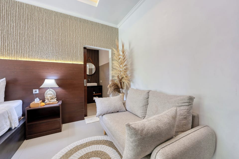Superior Suite, Park View | Premium bedding, minibar, in-room safe, rollaway beds