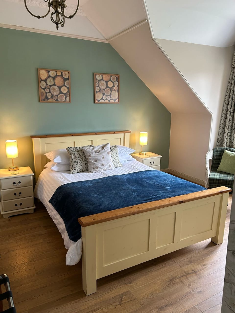 Comfort Double Room, Hill View | Desk, free WiFi