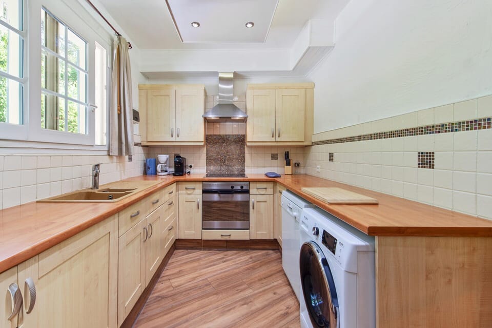 House | Private kitchen