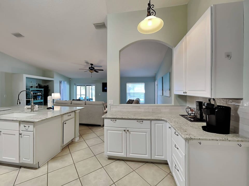 House (3 Bedrooms) | Property amenity