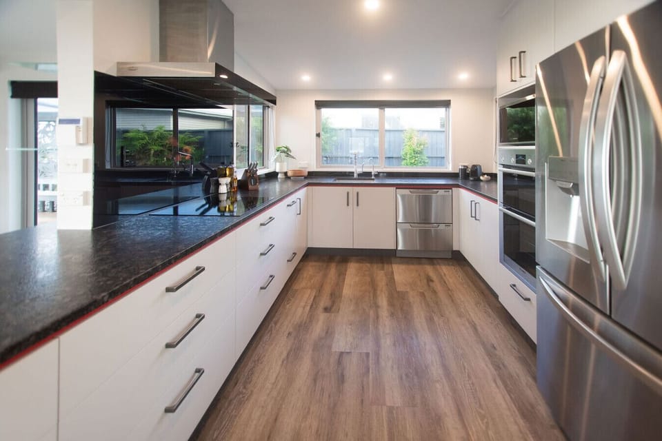 Large kitchen with quality appliances