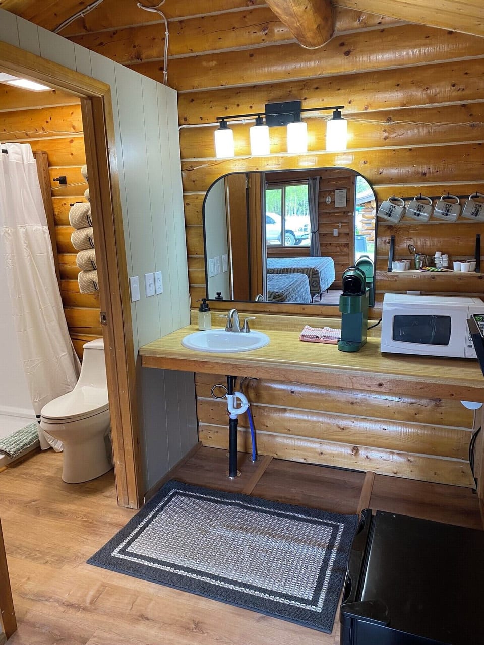 Kitchenette