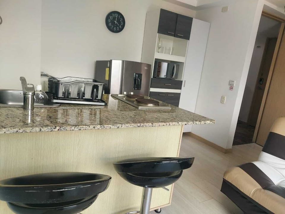 Microwave, stovetop, rice cooker, blender