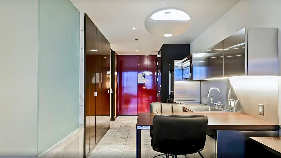 Private kitchenette