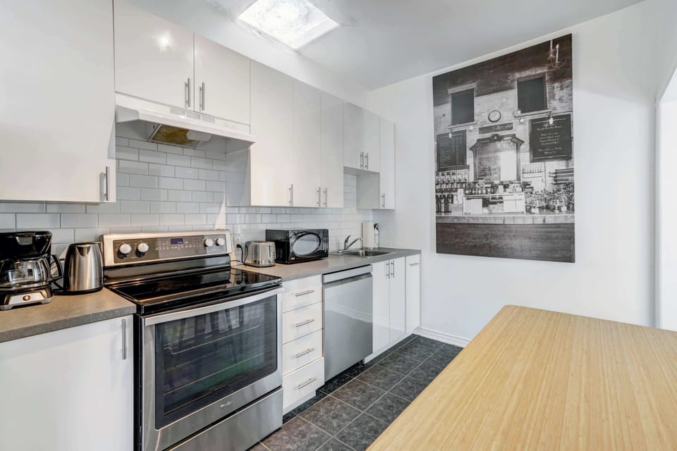 Well-equipped kitchen: cook your own warm meals! 