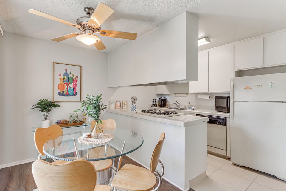 Dining Area & Kitchen | Keurig | Dishwasher | Toaster Oven