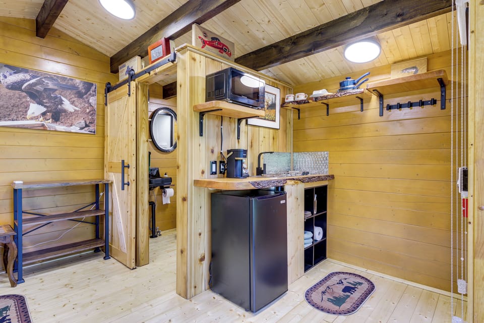 Kitchenette | Hot Plate