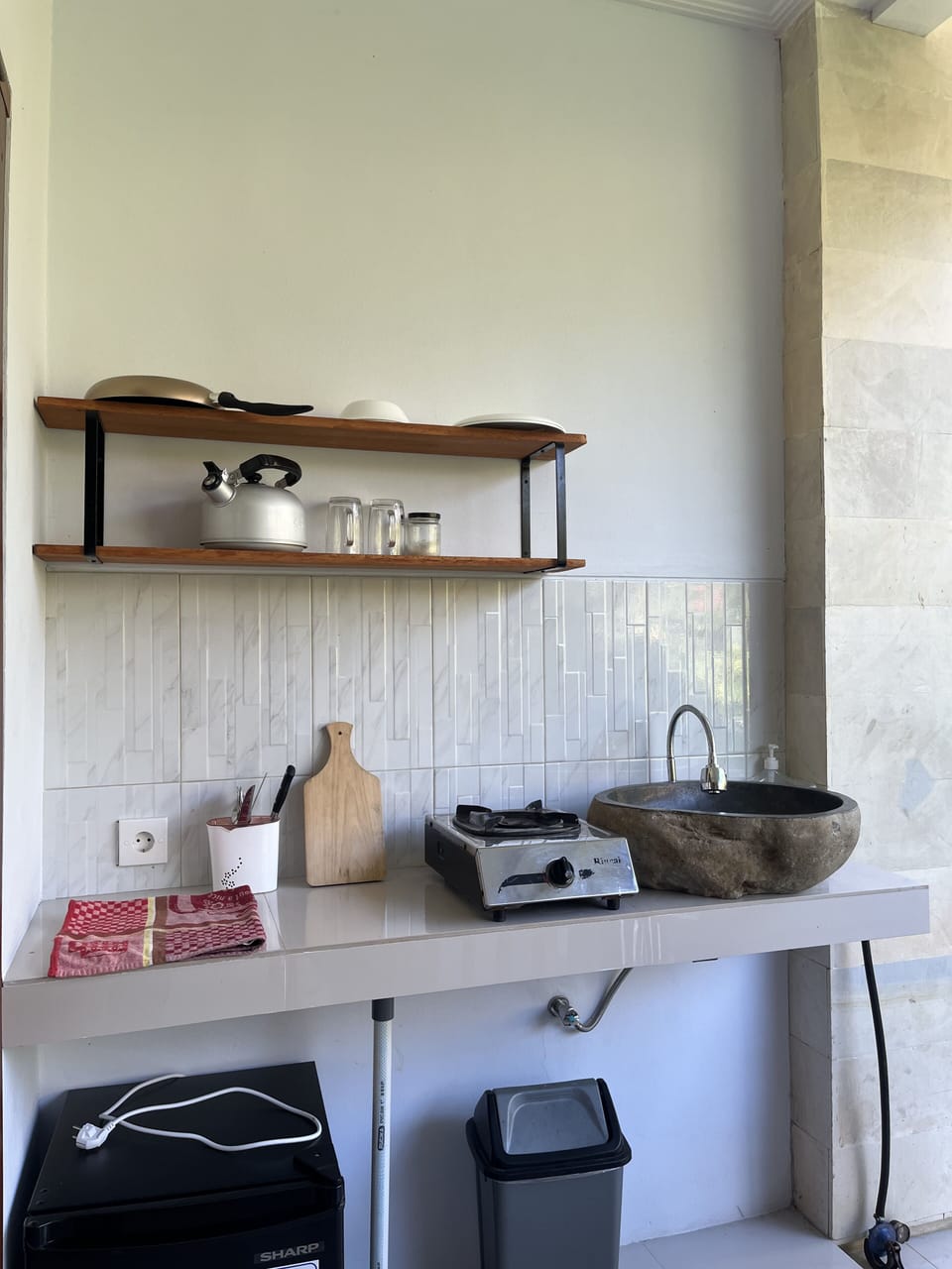 Suite, Balcony, Garden View | Private kitchen | Mini-fridge, stovetop, dishwasher, electric kettle