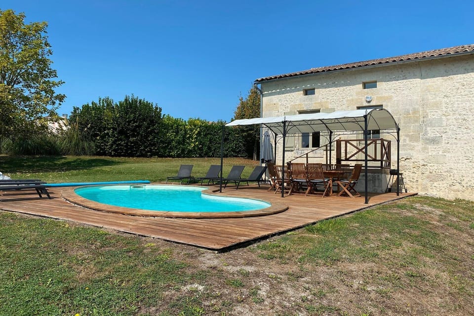 Holiday Home Swimming Pool