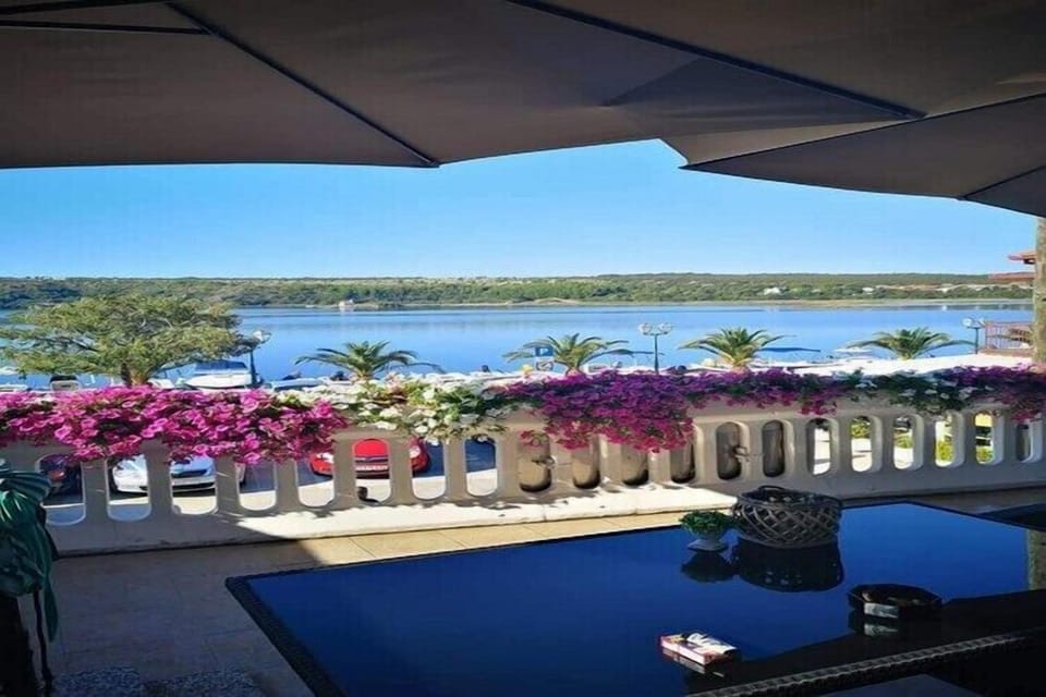 terrace