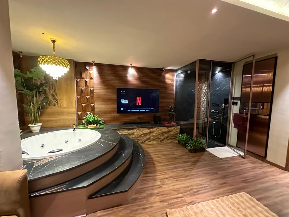 Luxury Apartment | Free WiFi