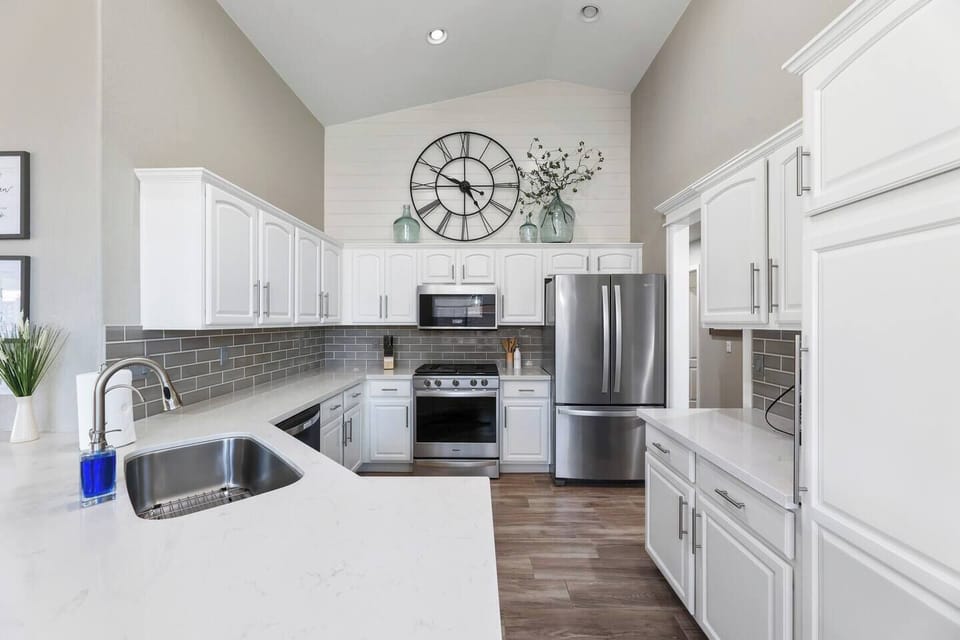 Large Open kitchen