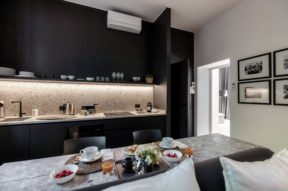 Apartment | Private kitchen | Full-size fridge, oven, stovetop, dishwasher
