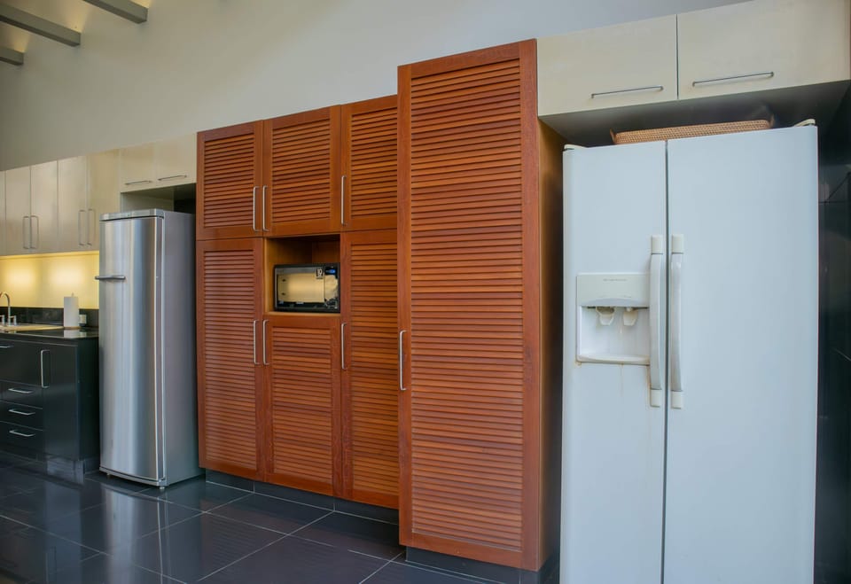 House | 5 bedrooms, high-speed internet
