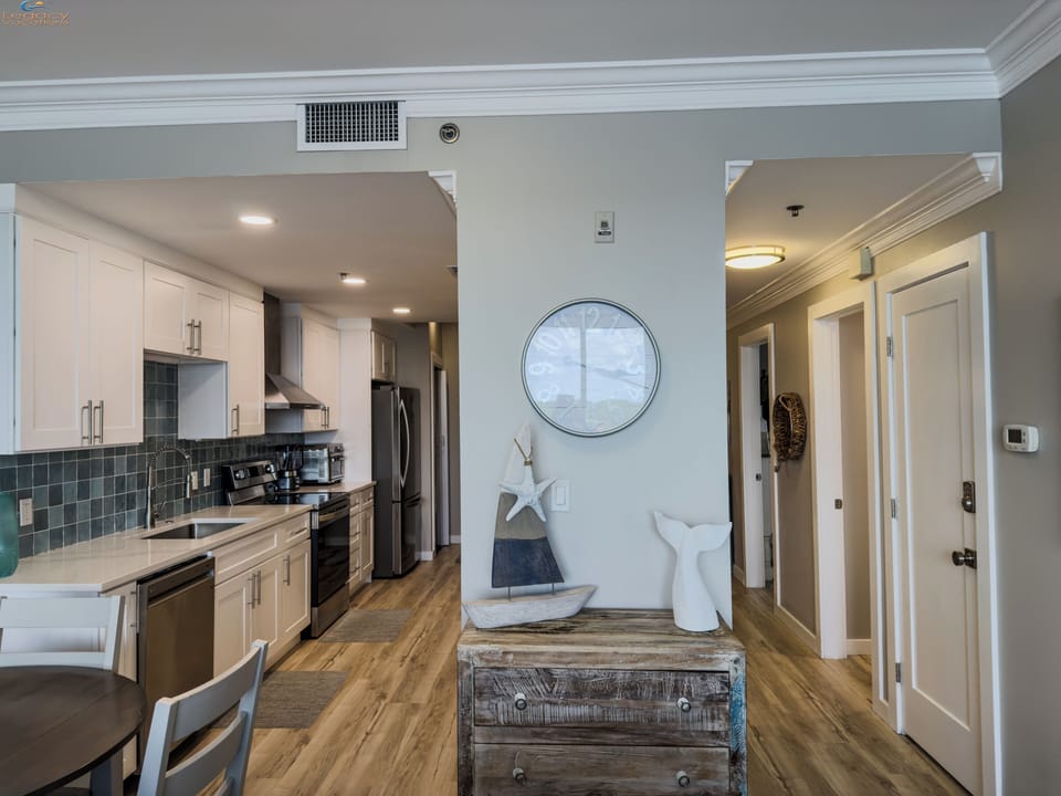 Palm Court Yacht Club #506 Kitchen