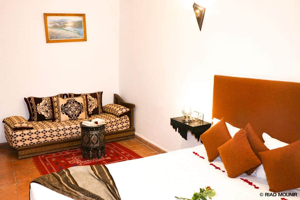 Standard Room, Courtyard View | Premium bedding, pillowtop beds, blackout drapes, free cribs/infant beds