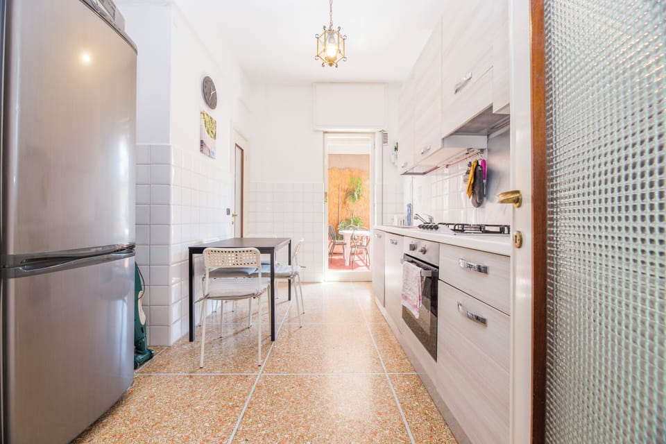 Deluxe Apartment, 2 Bedrooms, Terrace, City View | Private kitchen | Electric kettle, dining tables