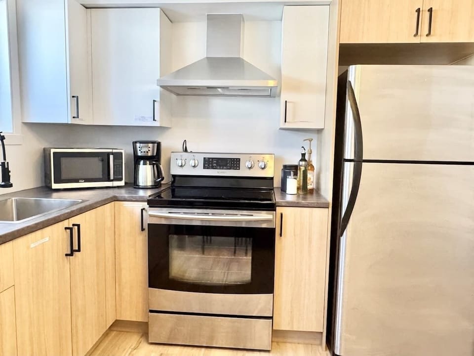 Profitez d'appareils modernes et d'un design épuré pour vos aventures culinaires !








