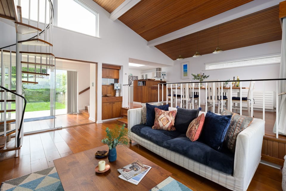 Living room at The Breakers, Porth, Cornwall, self catering with Beach Retreats.