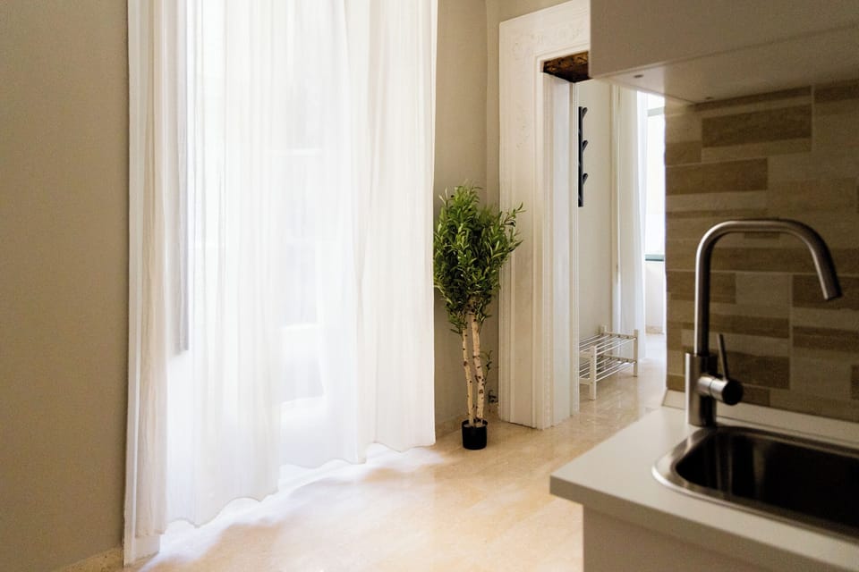 Comfort Studio, Balcony, Sea View | Private kitchen | Mini-fridge, microwave, espresso maker, electric kettle