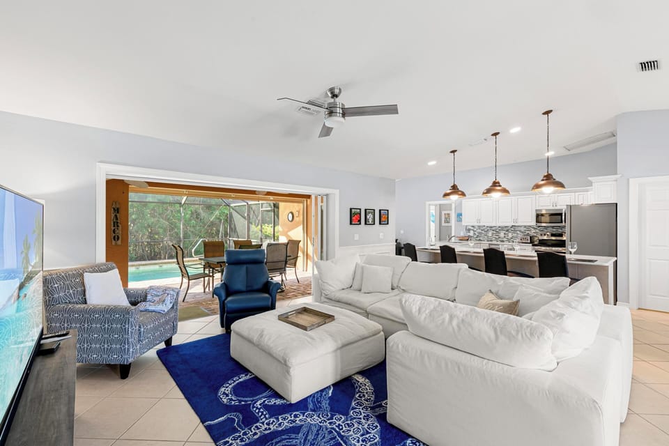 Great Room Open to Lanai