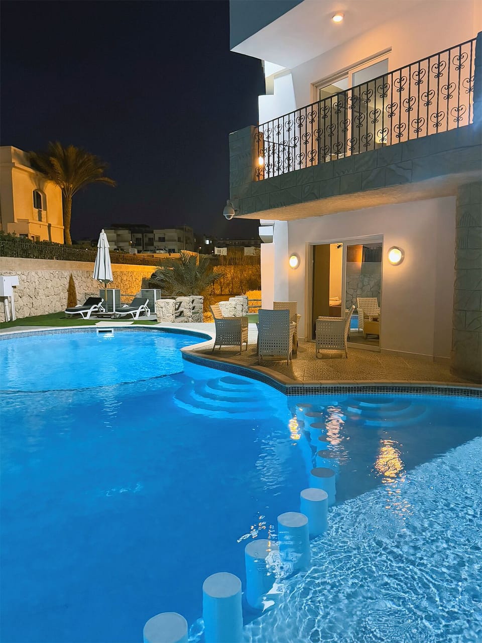 a 14meter three section pool with a depth of 0.5m, 1.2m & 2.5m