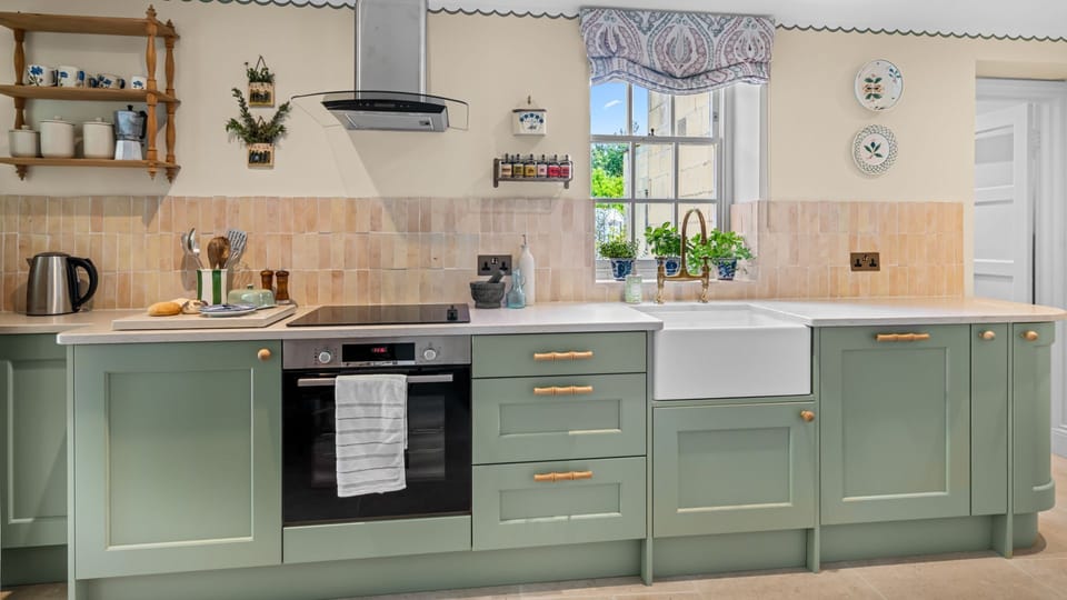Each details has been considered in the stylish kitchen