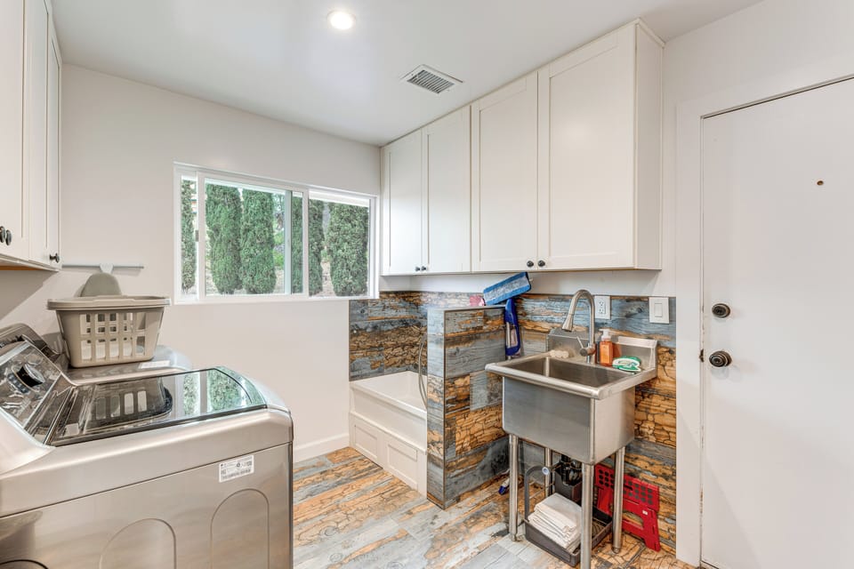 Laundry Room | Dog Washing Station