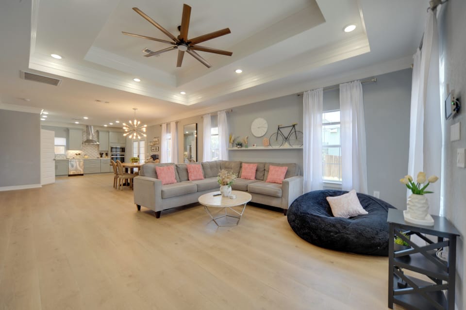 Living Room | 1st Floor | Central A/C & Heating