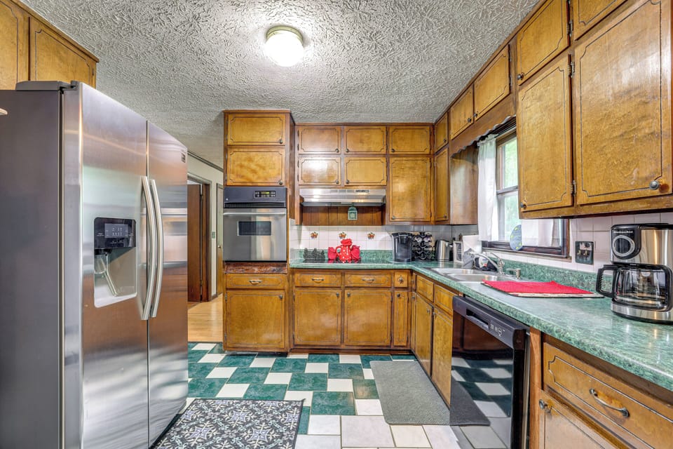 Kitchen | Cooking Basics | Dishwasher | 1st Floor