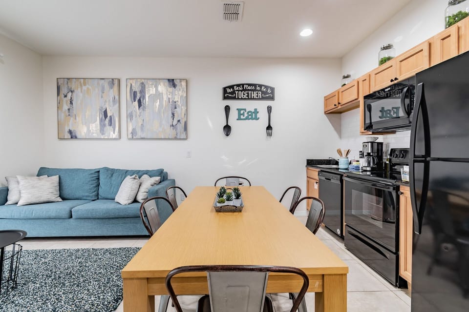 Living Room,Dining area