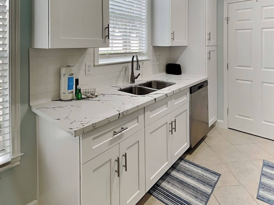 Condo (1 Bedroom) | Property amenity