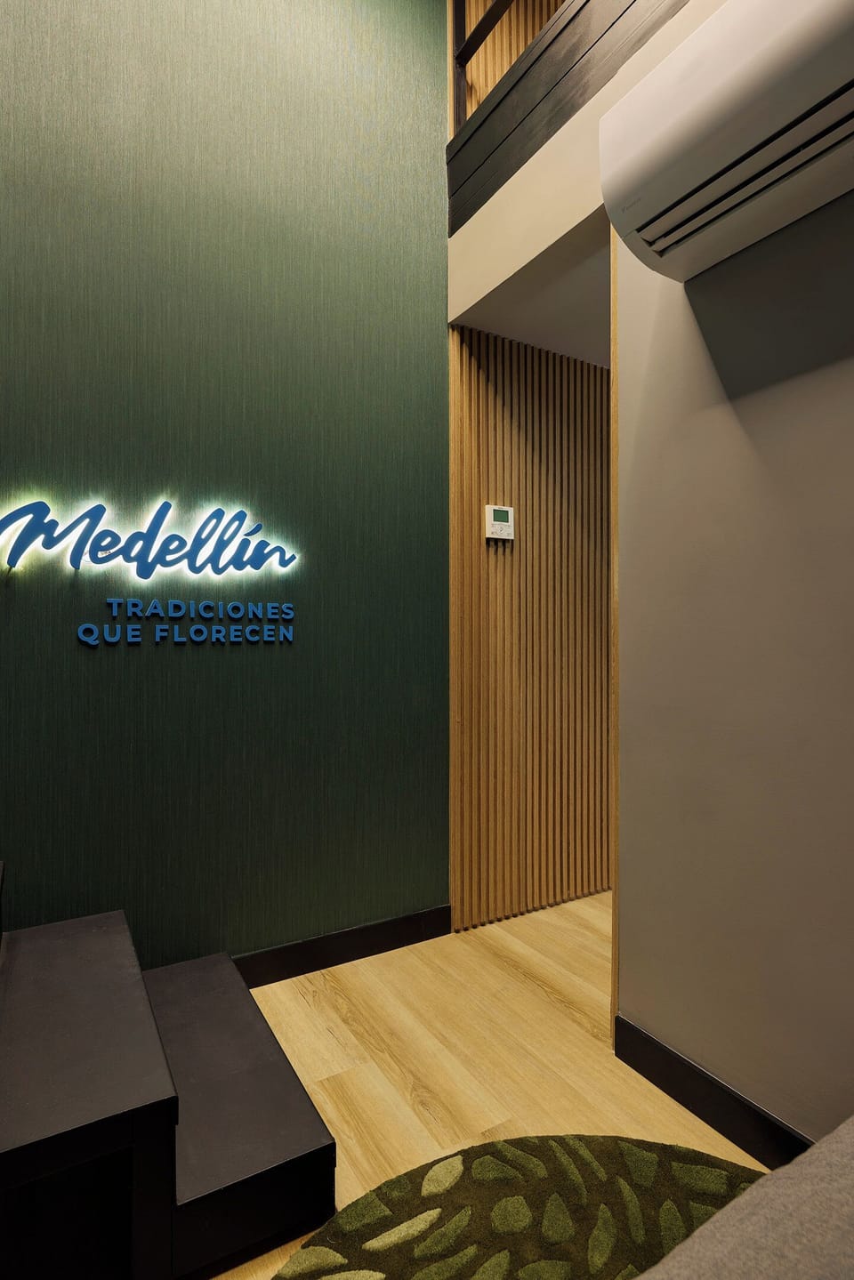 Studio | Down comforters, minibar, in-room safe, blackout drapes