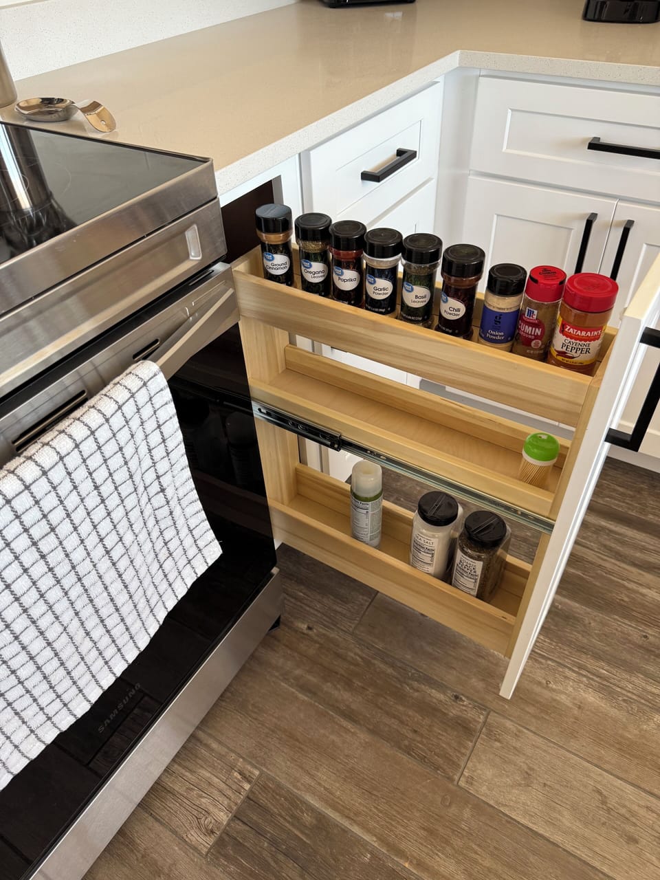 Fully stocked kitchen 