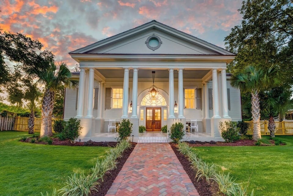 The Post Exchange! Officers Club and Entertainment Hall for Fort Multrie