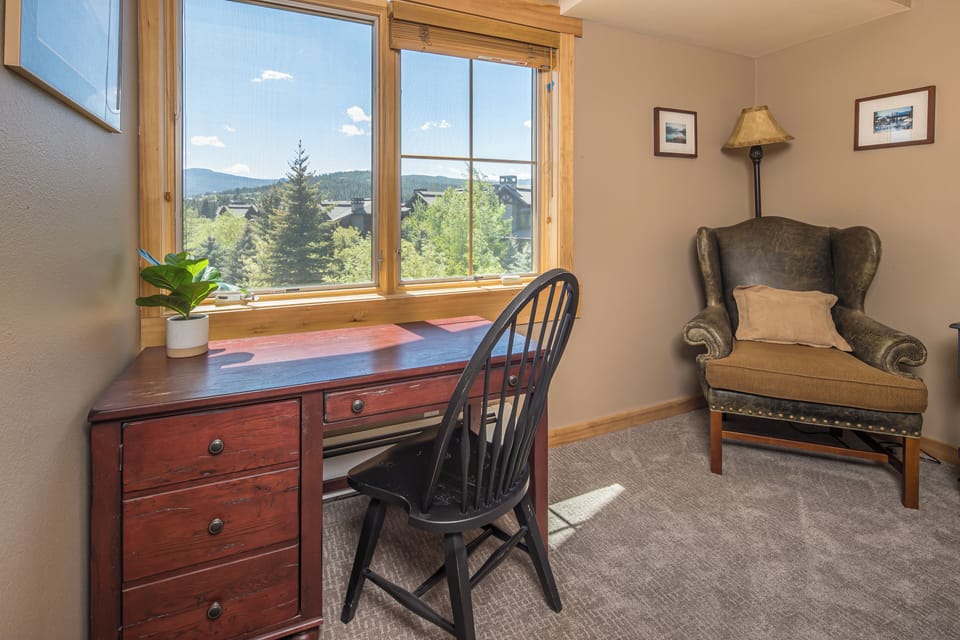 Dedicated work space in the bedroom | Upper Level