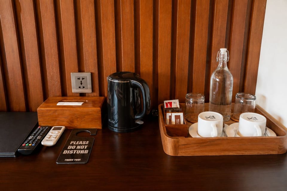 Grand Double Room | Coffee and/or coffee maker