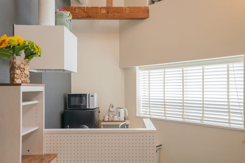 Comfort Duplex, Non Smoking, Balcony | Blackout drapes, iron/ironing board, free WiFi, bed sheets