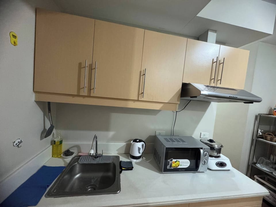 Condo, 1 Bedroom, Smoking, Balcony | Interior