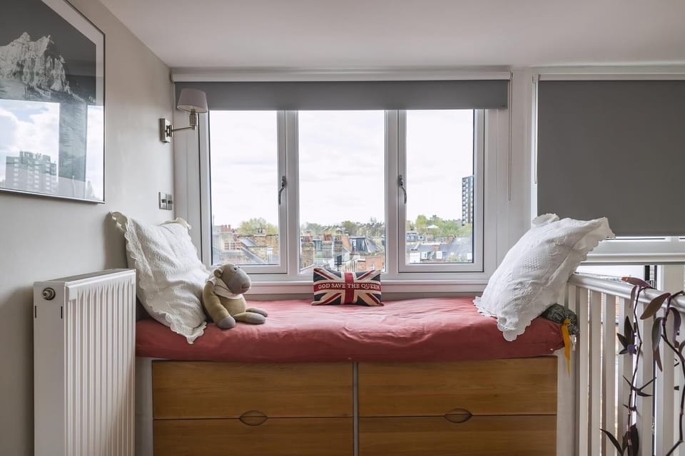 Apartment (Stylish Hampstead Retreat by the Heat) | 2 bedrooms, free WiFi