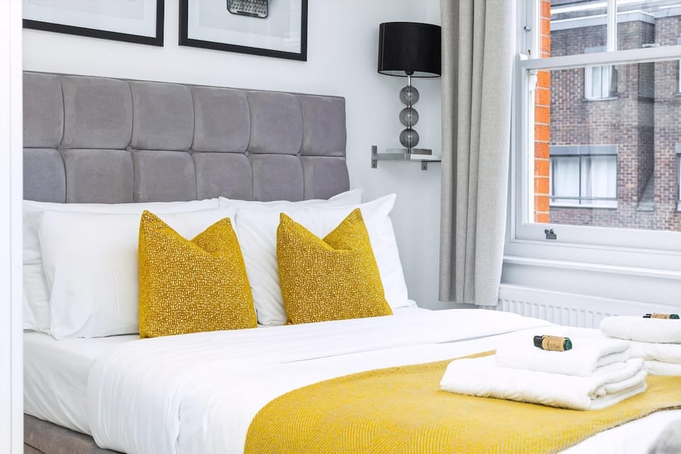 Apartment (Stylish Studio Retreat in Trendy Mary) | 1 bedroom, free WiFi