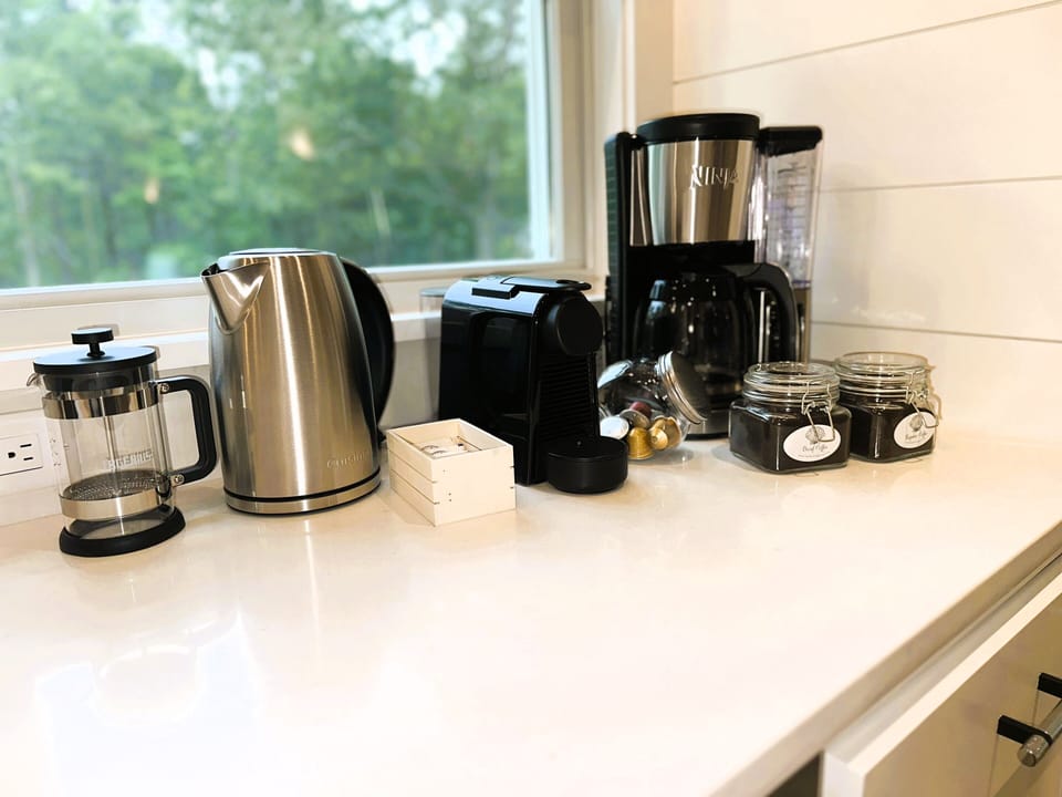 Coffee and tea provided