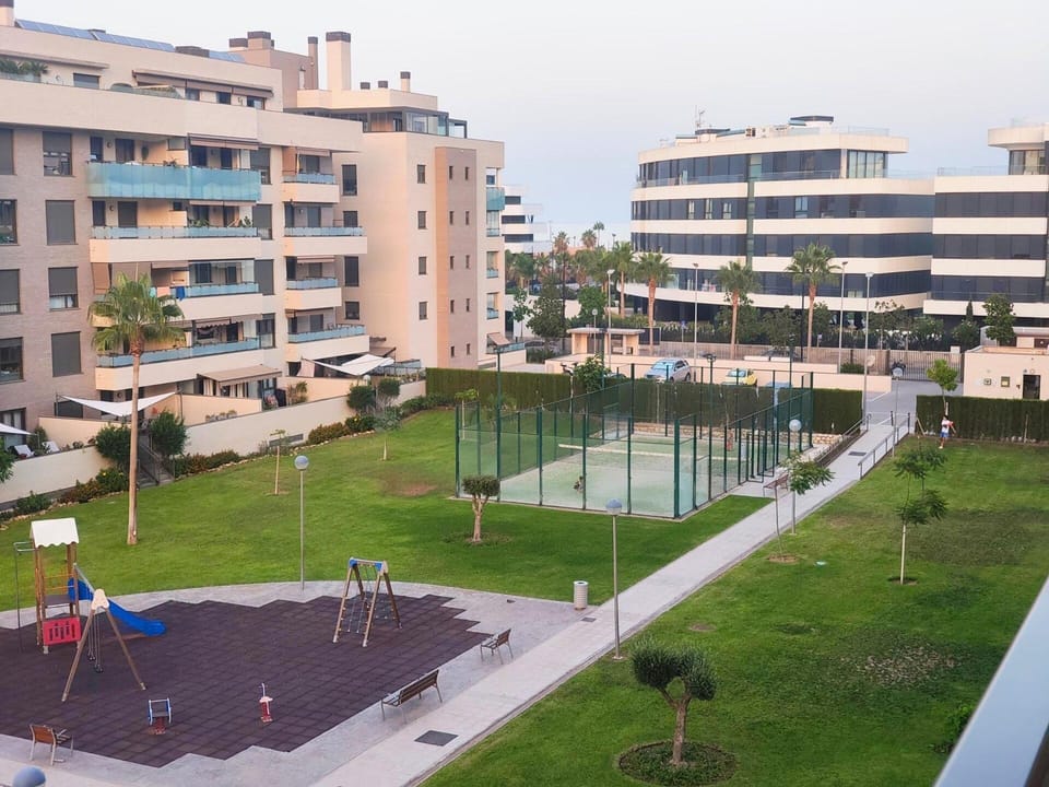 Sport court
