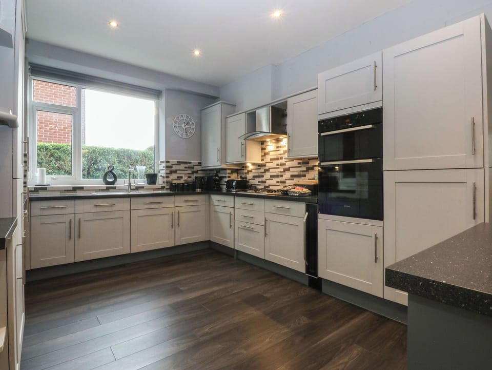 Fridge, microwave, dishwasher, toaster