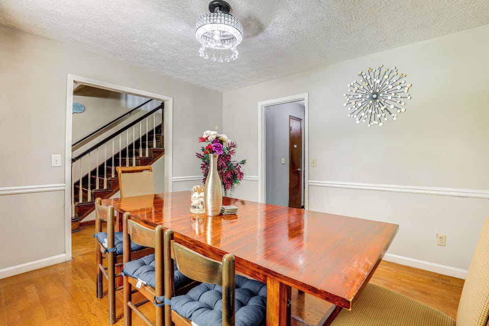 House (4 Bedrooms) | Interior