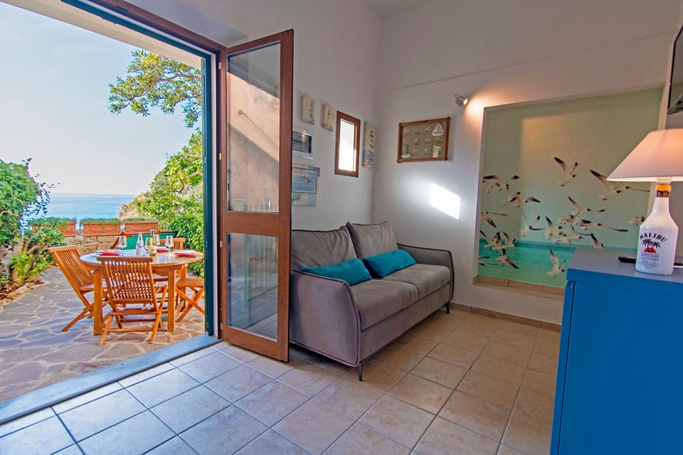 House | 1 bedroom