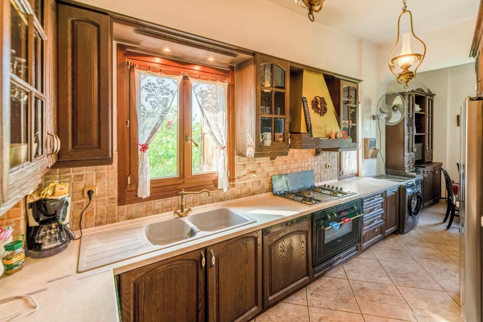 Fully equipped kitchen with everything you need to dine in.